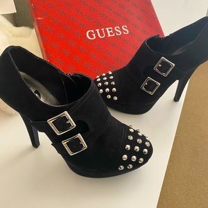 Size 7 Guess Studded boots